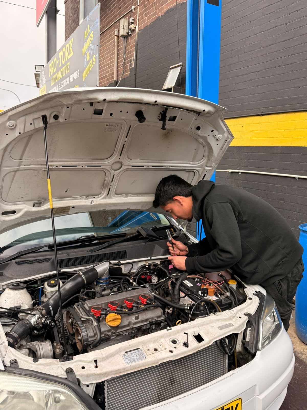 Automotive diagnostics equipment